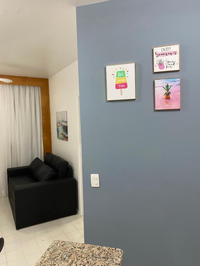 Flat Boulevard - *